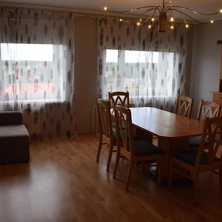 Uma Kuup Guest Apartments โวรู ภายนอก รูปภาพ